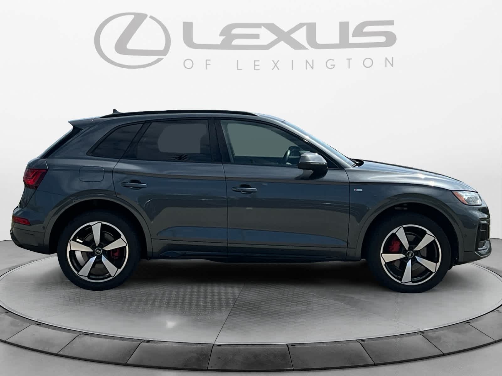 2024 Audi Q5 S line Prestige