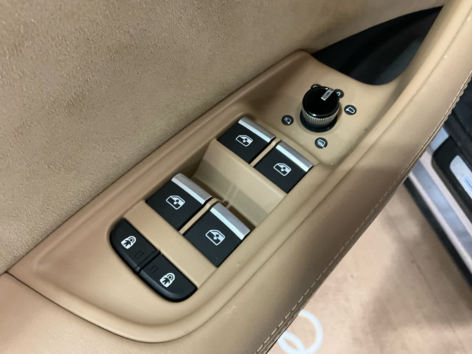 2020 Audi Q8 Prestige