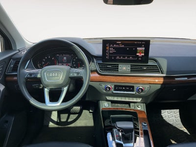 2023 Audi Q5 S line Premium