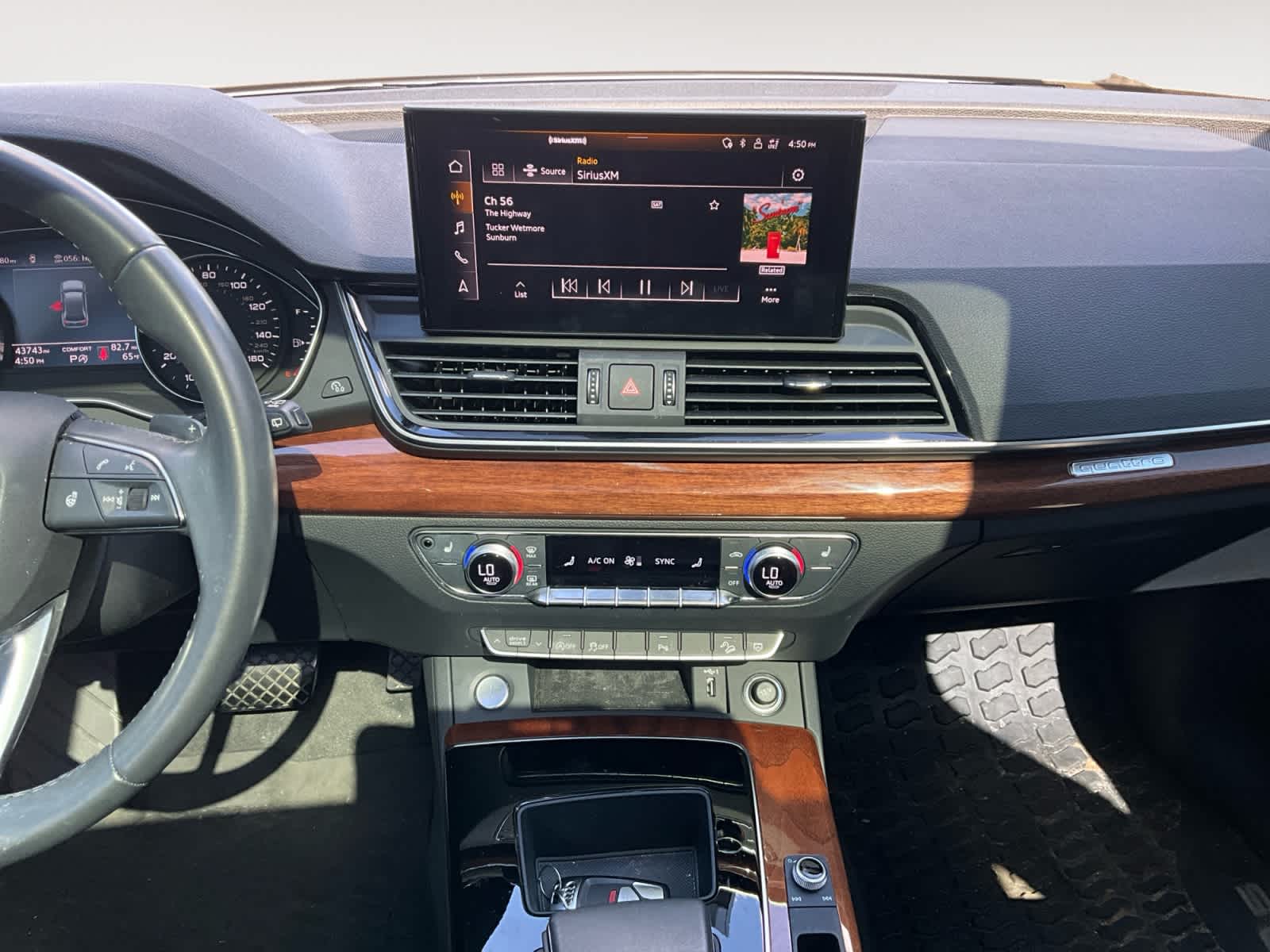 2023 Audi Q5 S line Premium