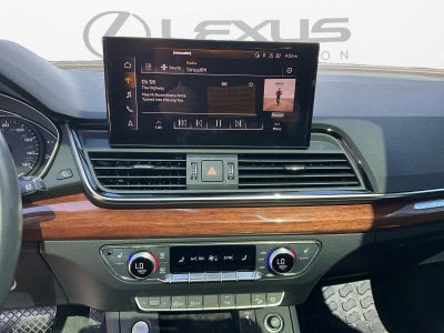 2023 Audi Q5 S line Premium