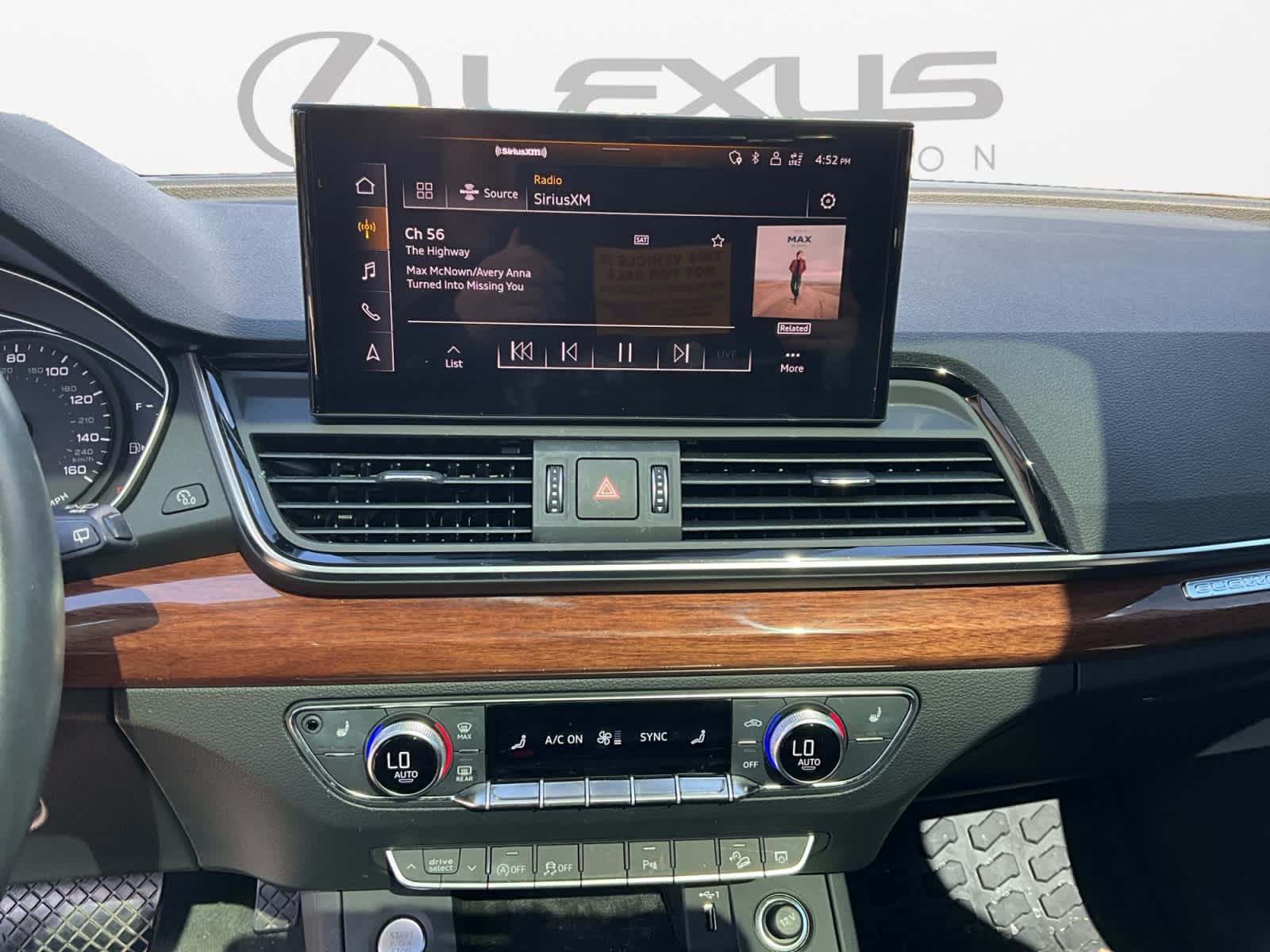 2023 Audi Q5 S line Premium
