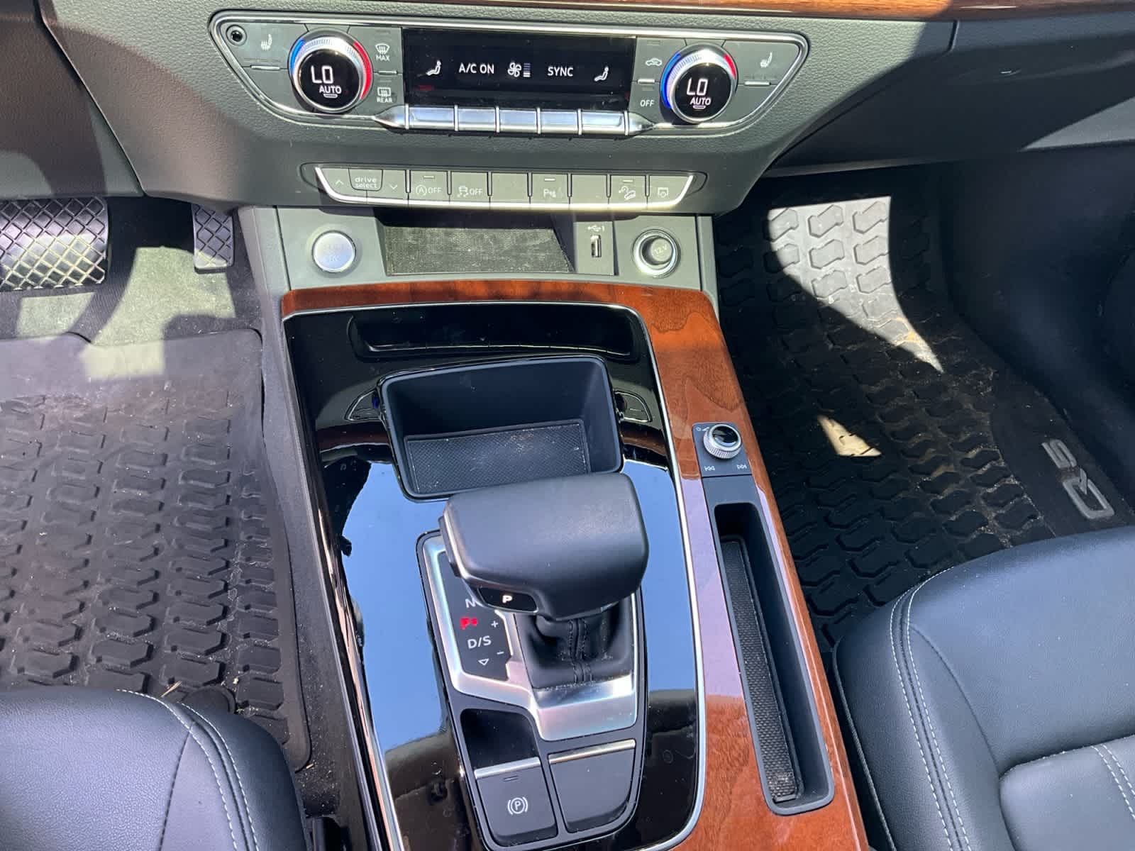 2023 Audi Q5 S line Premium