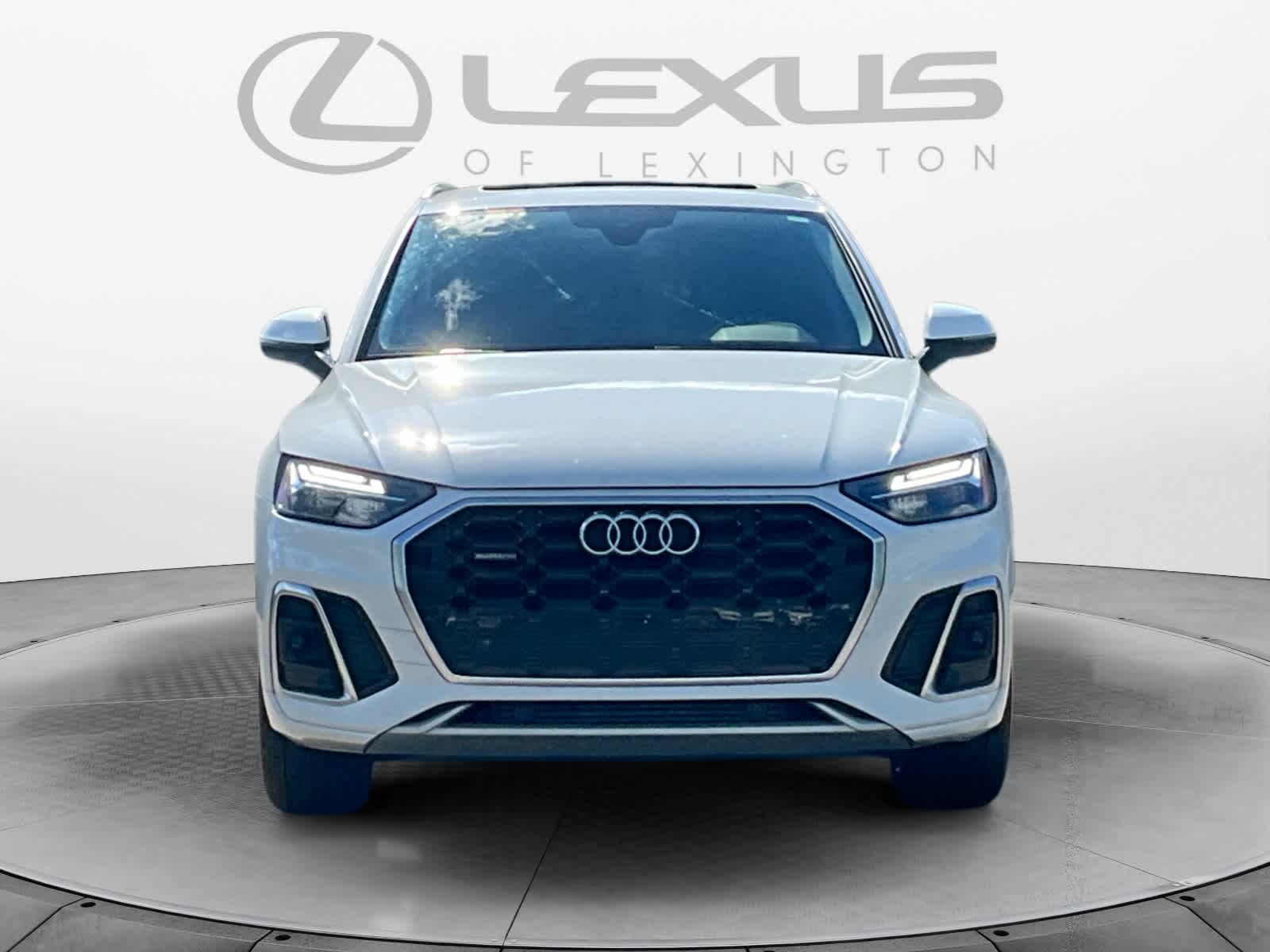 2023 Audi Q5 S line Premium