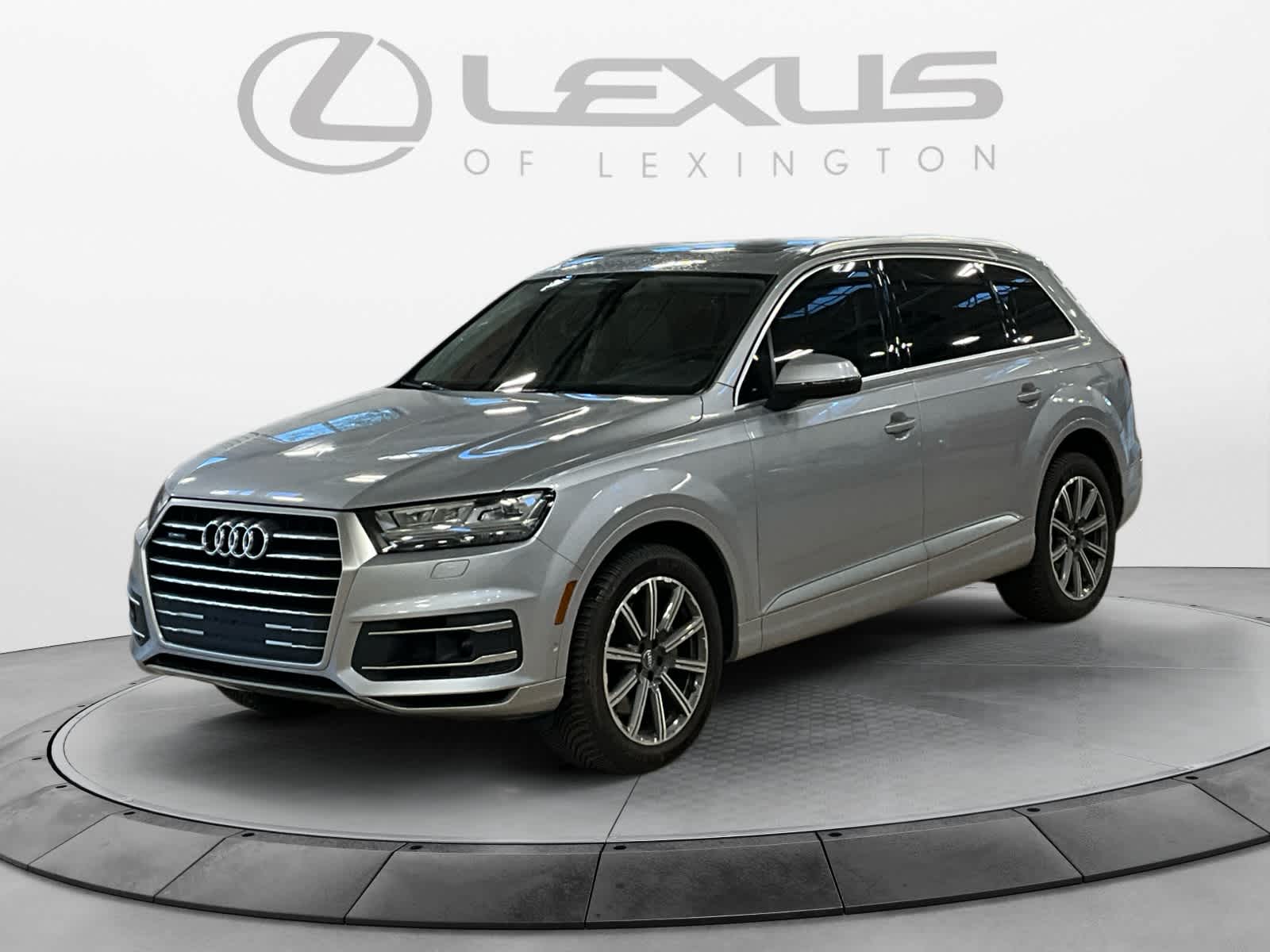 2019 Audi Q7 Premium Plus