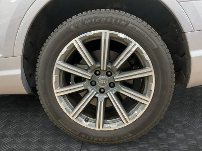 2019 Audi Q7 Premium Plus