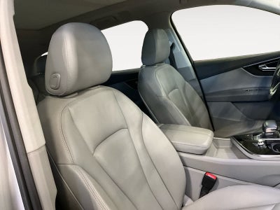 2019 Audi Q7 Premium Plus