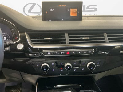 2019 Audi Q7 Premium Plus