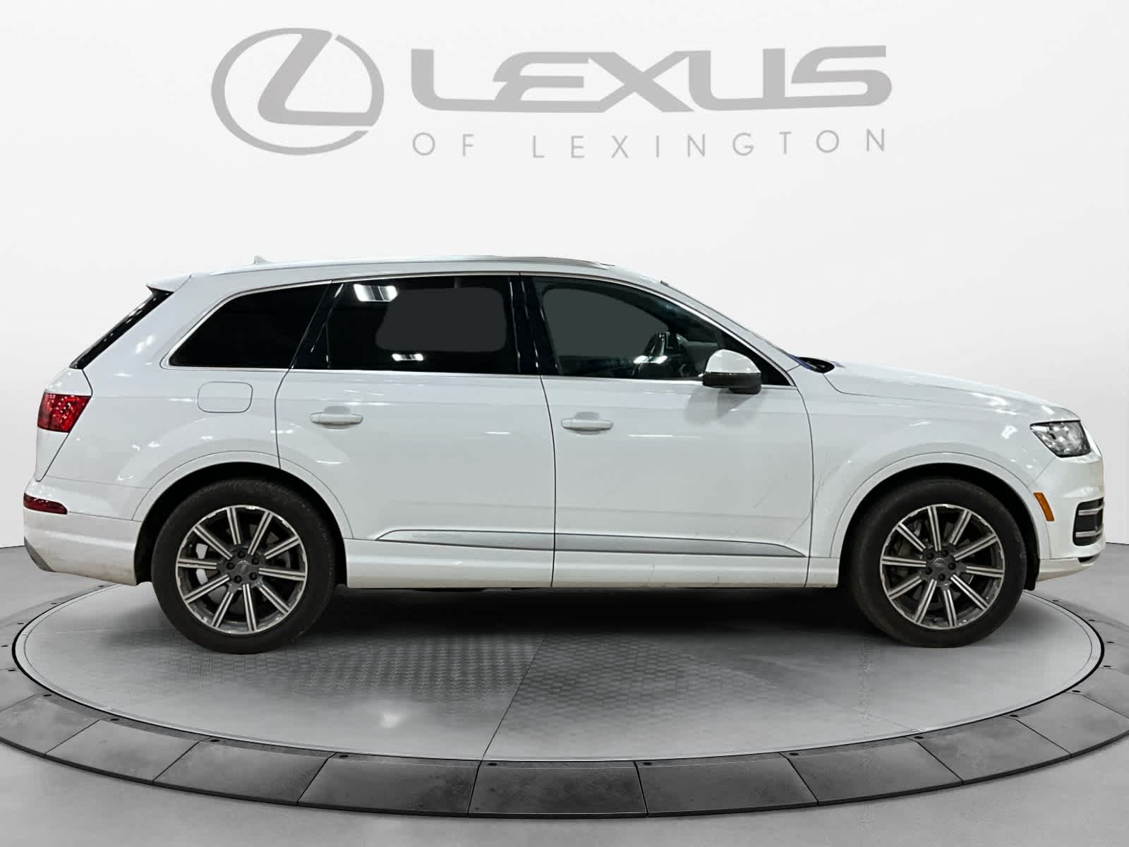 2018 Audi Q7 Prestige