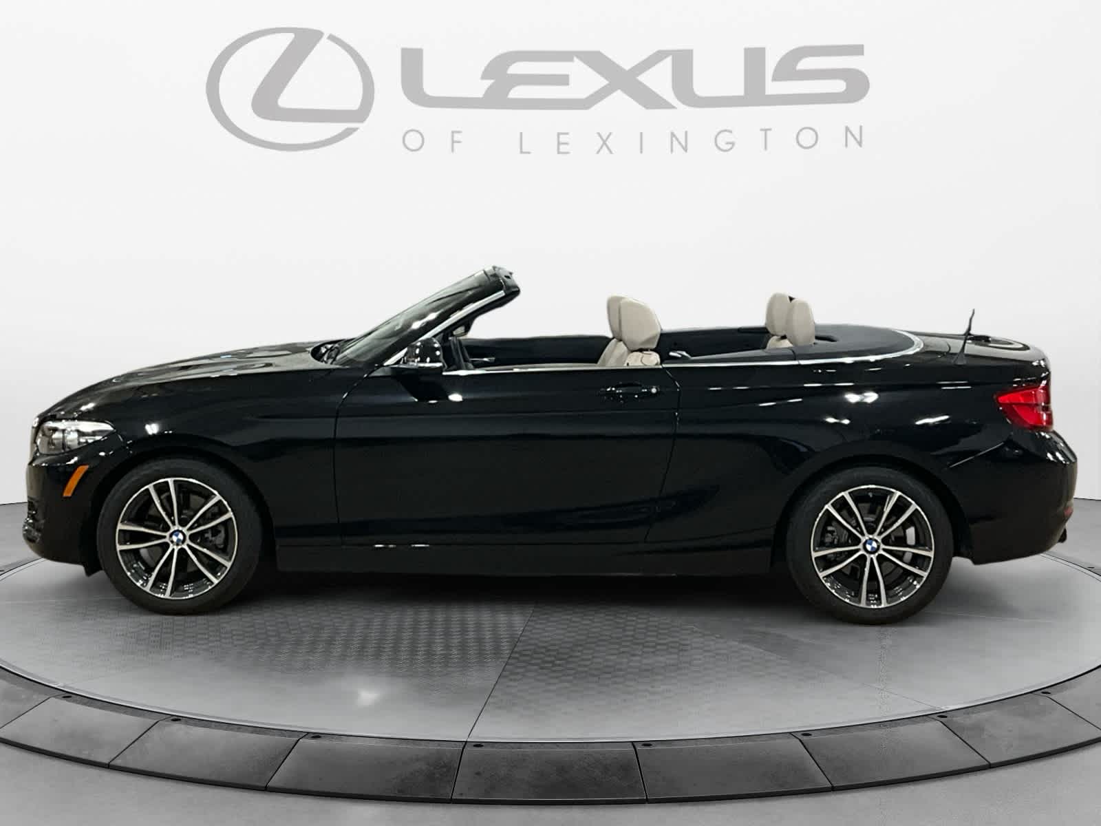 2018 BMW 230i 230i