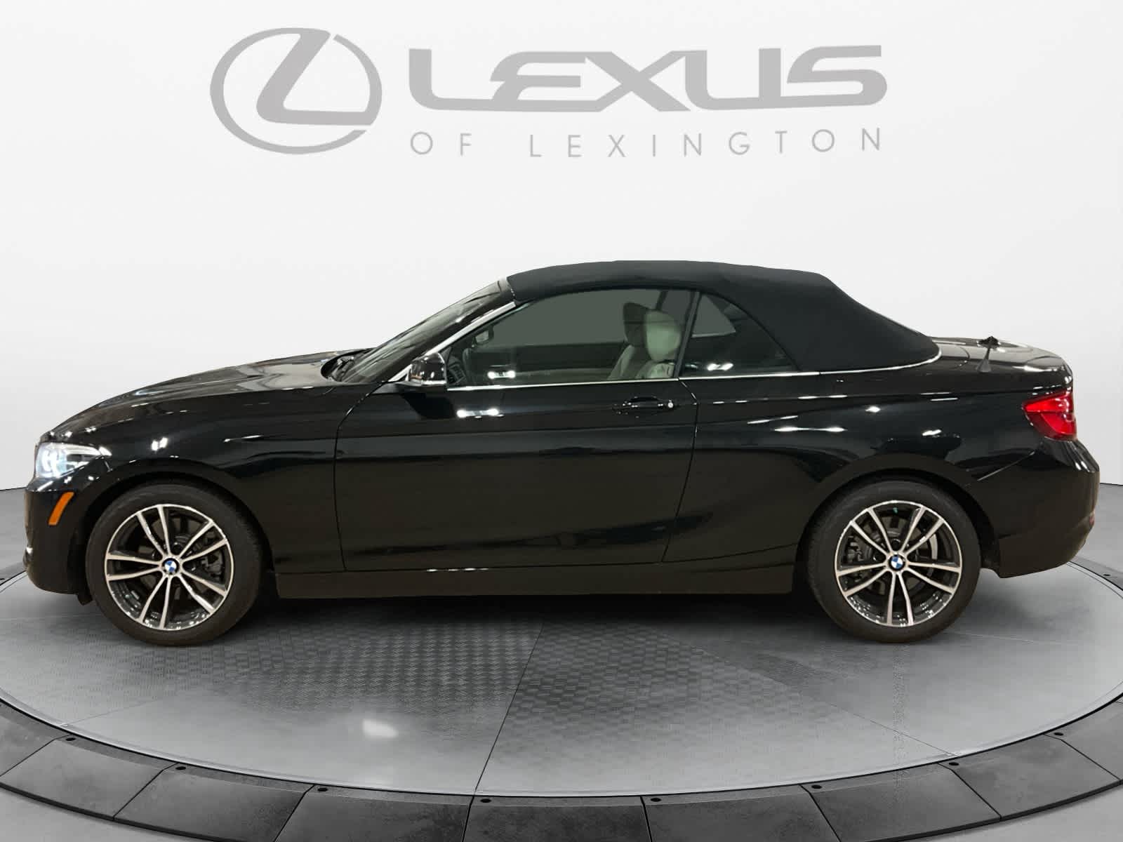 2018 BMW 230i 230i