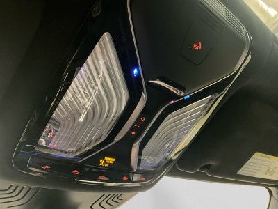 2018 BMW 750i 750i