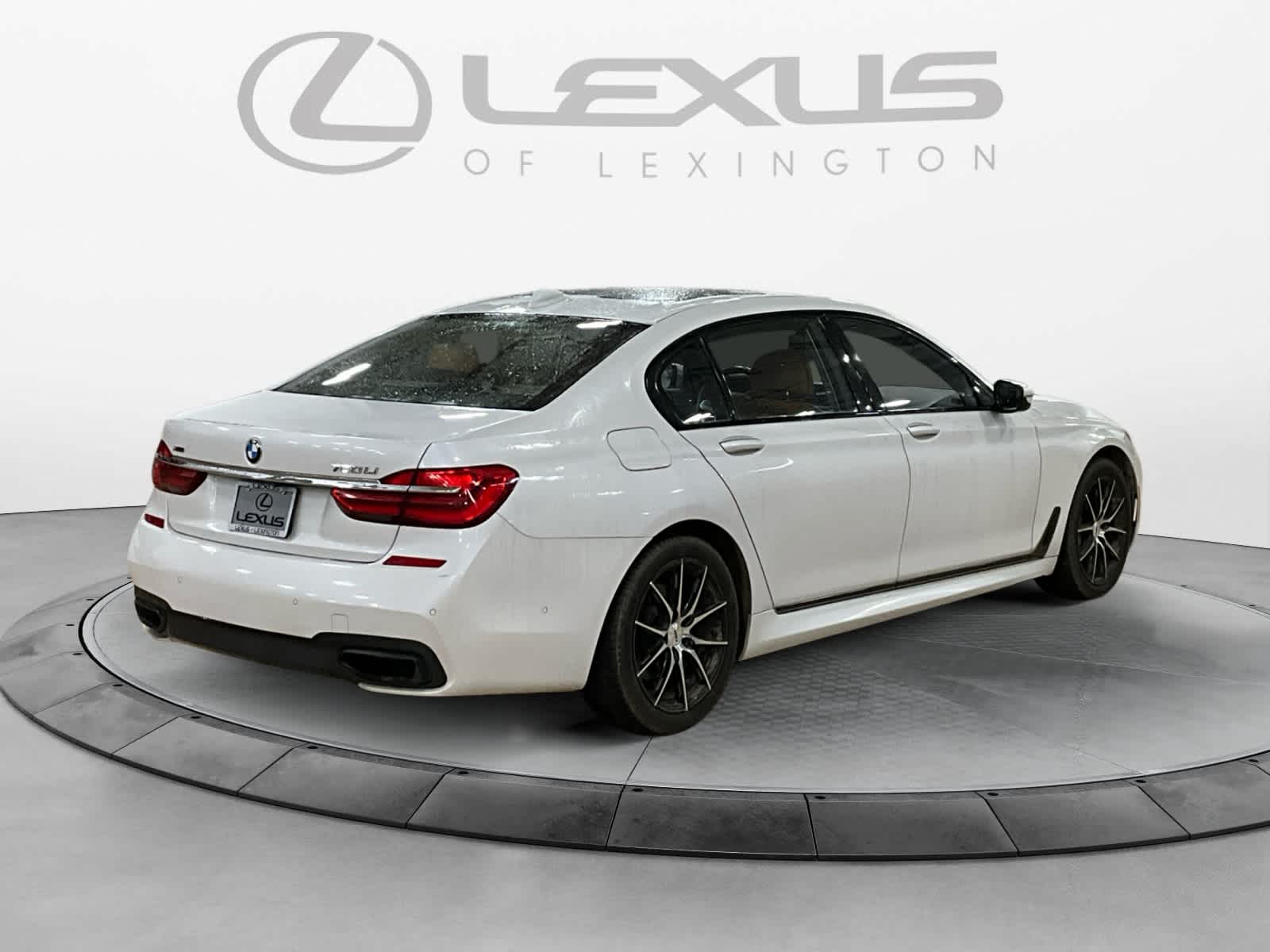 2017 BMW 7 Series 750i xDrive