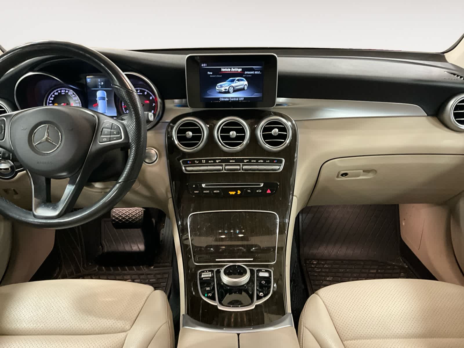 2019 Mercedes-Benz GLC 300 GLC 300