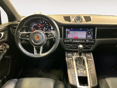 2021 Porsche Macan AWD
