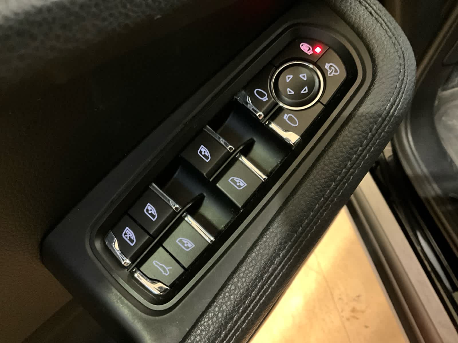 2021 Porsche Macan AWD