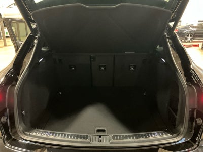 2021 Porsche Macan AWD