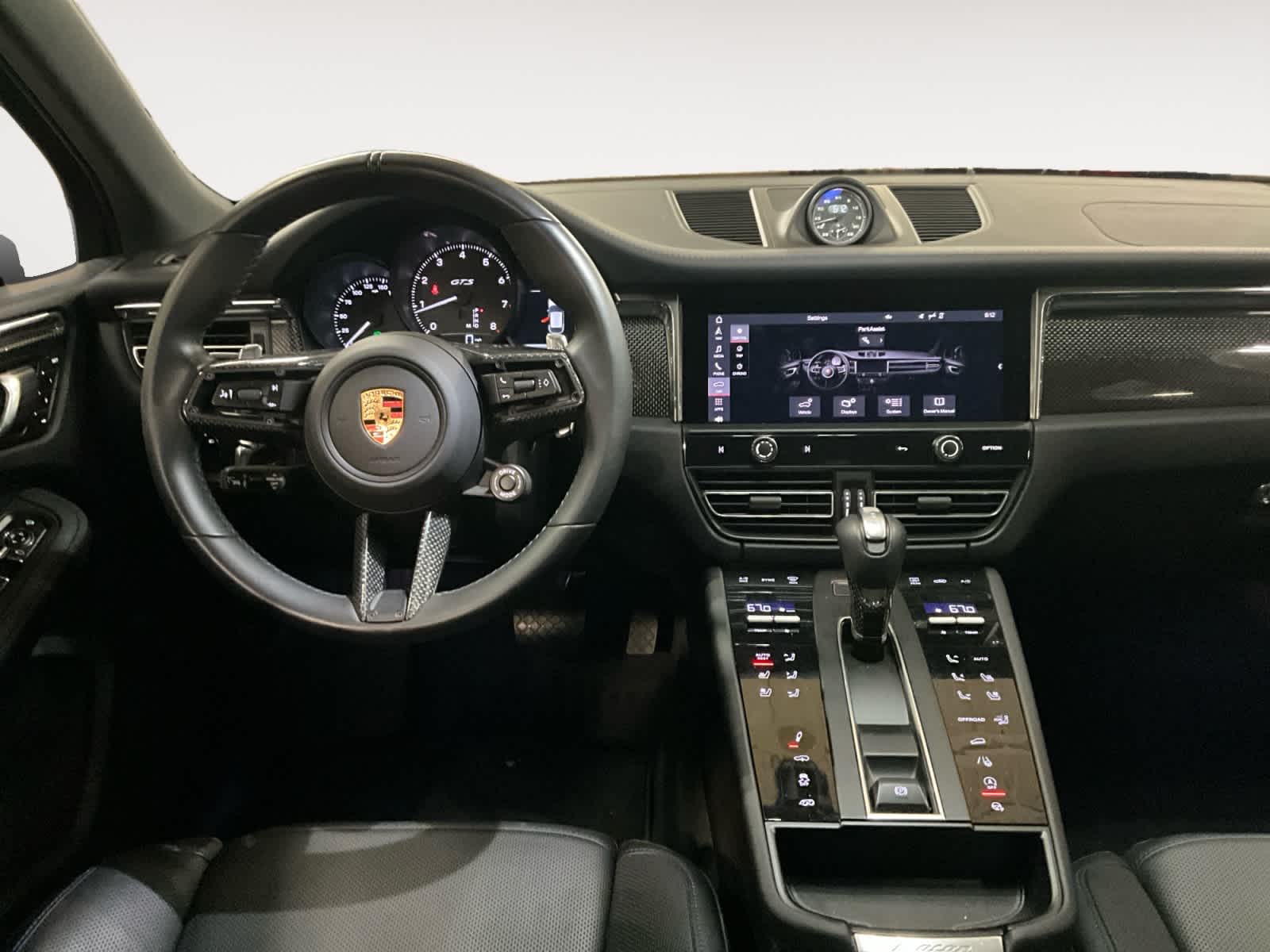 2025 Porsche Macan GTS