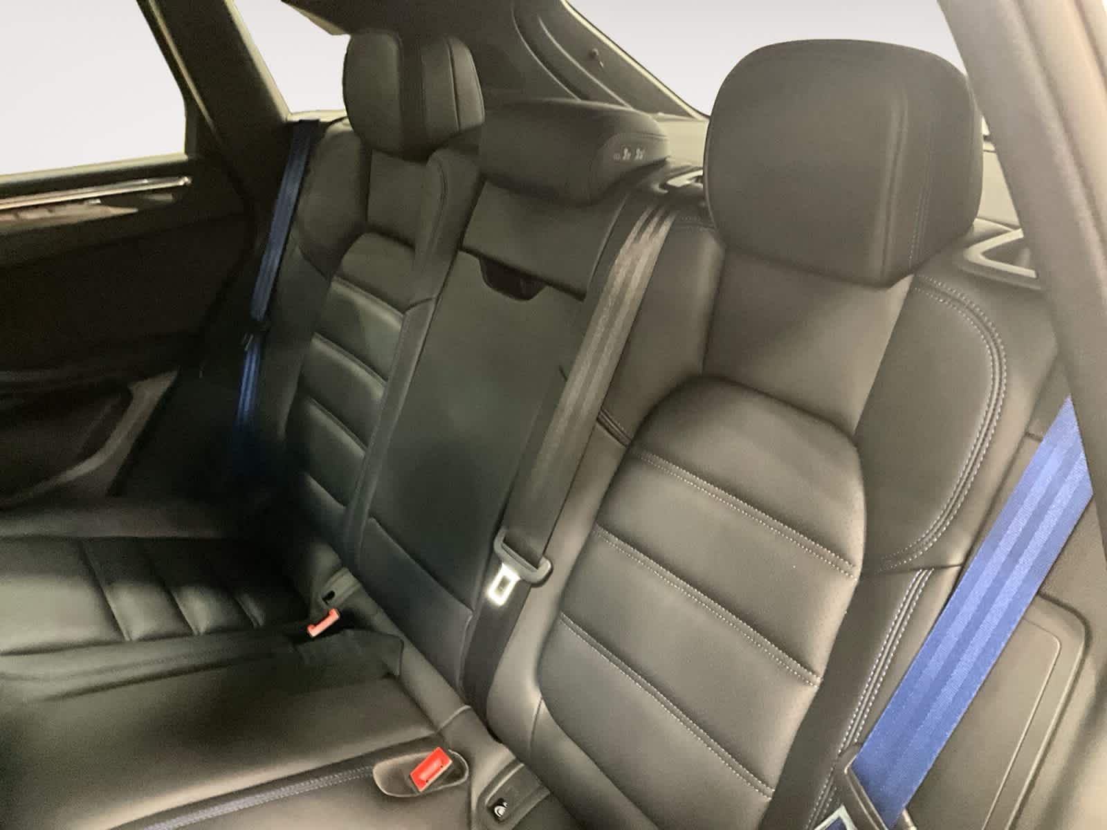 2025 Porsche Macan GTS