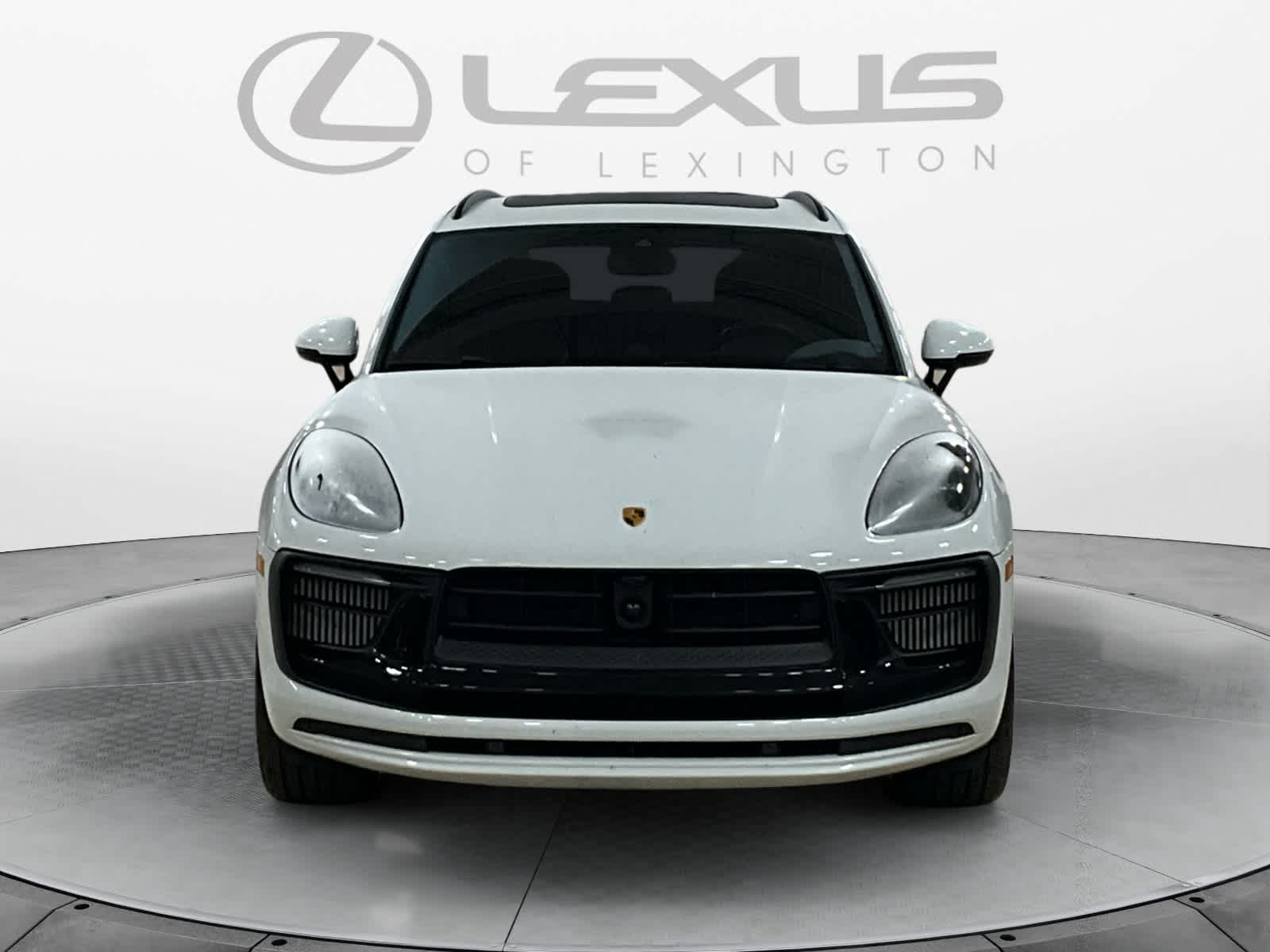 2025 Porsche Macan GTS
