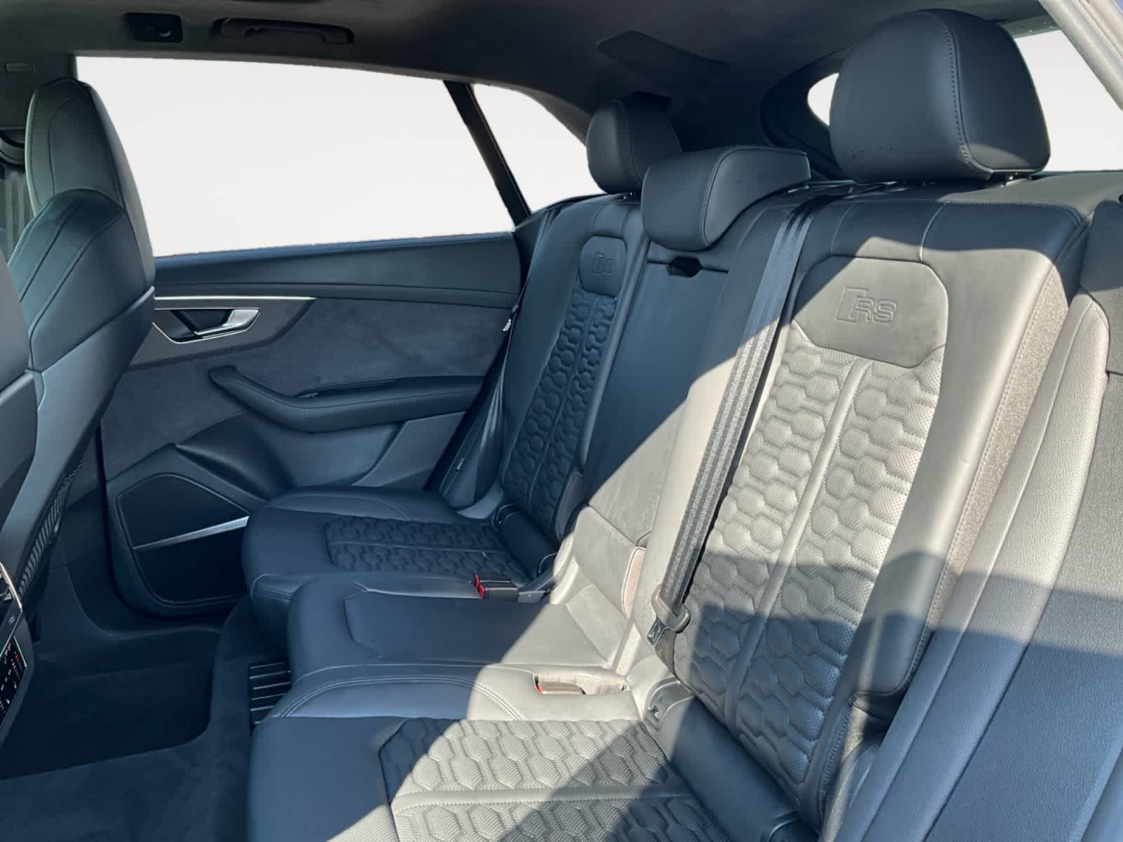 2025 Audi RS Q8 performance