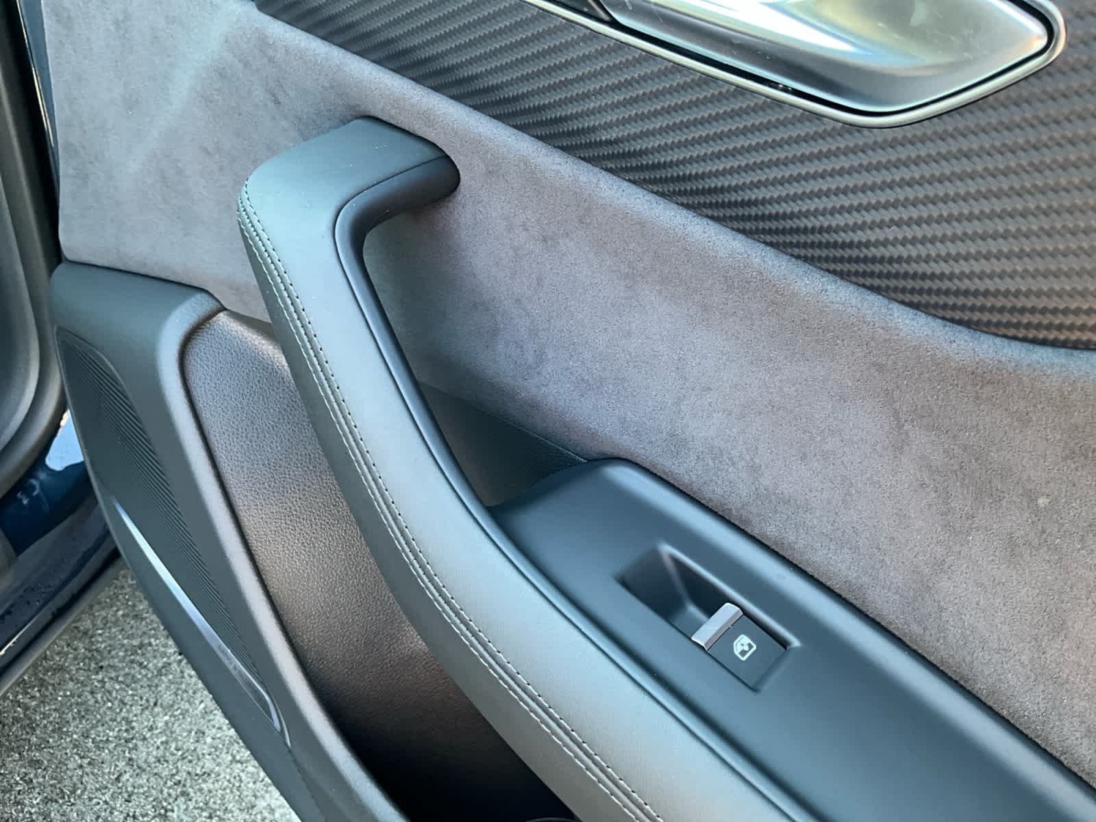 2025 Audi RS Q8 performance