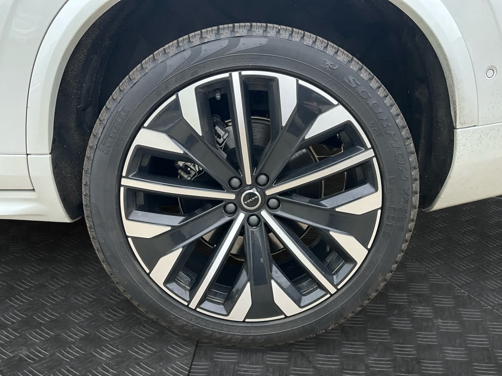 2026 Volvo XC90 Plus