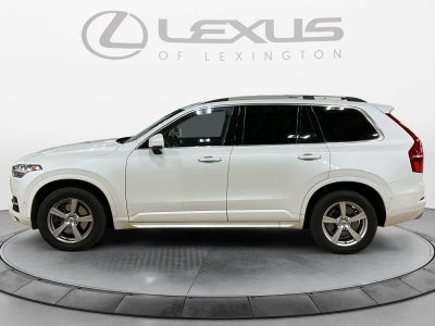 2017 Volvo XC90 Momentum