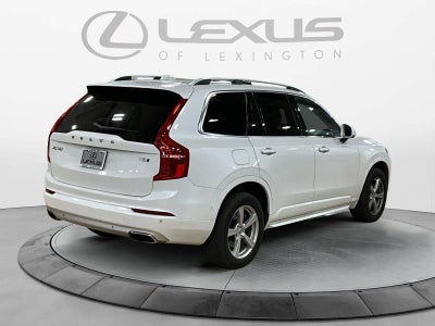 2017 Volvo XC90 Momentum