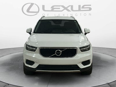 2020 Volvo XC40 Momentum