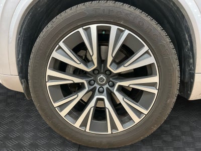 2020 Volvo XC90 Momentum