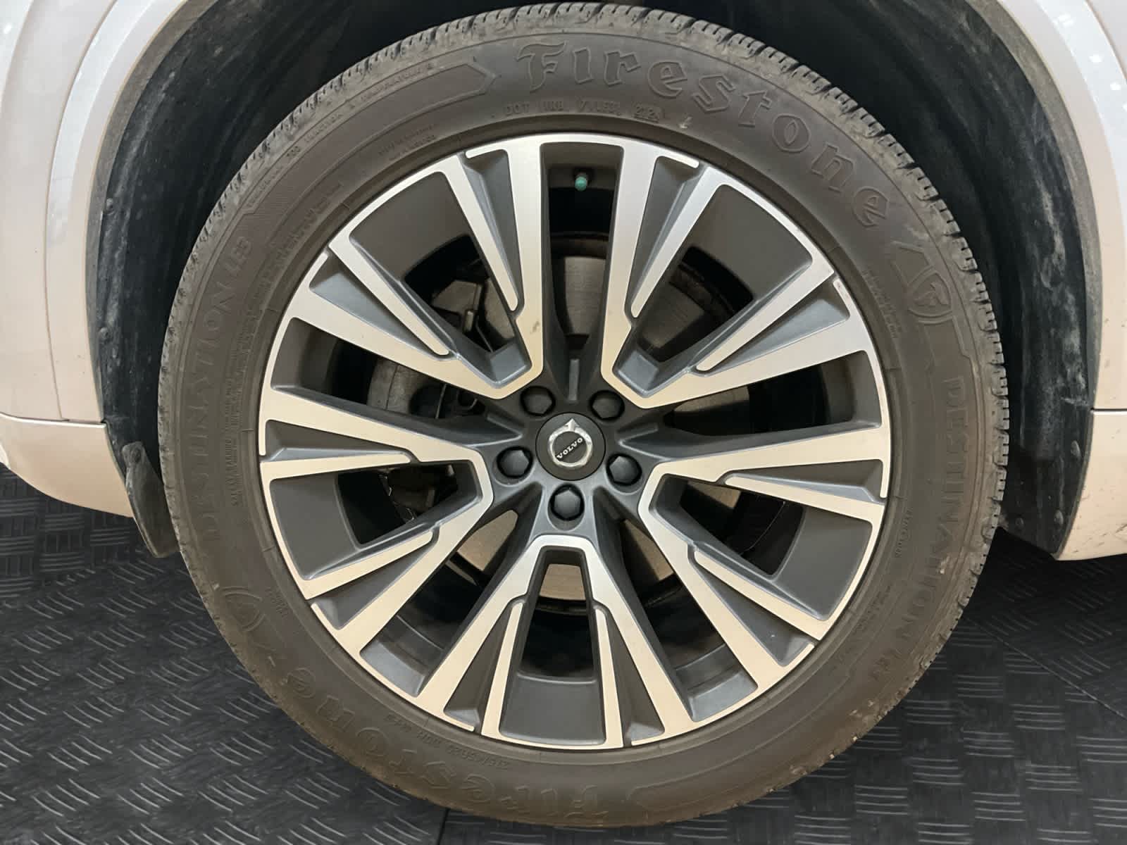 2020 Volvo XC90 Momentum