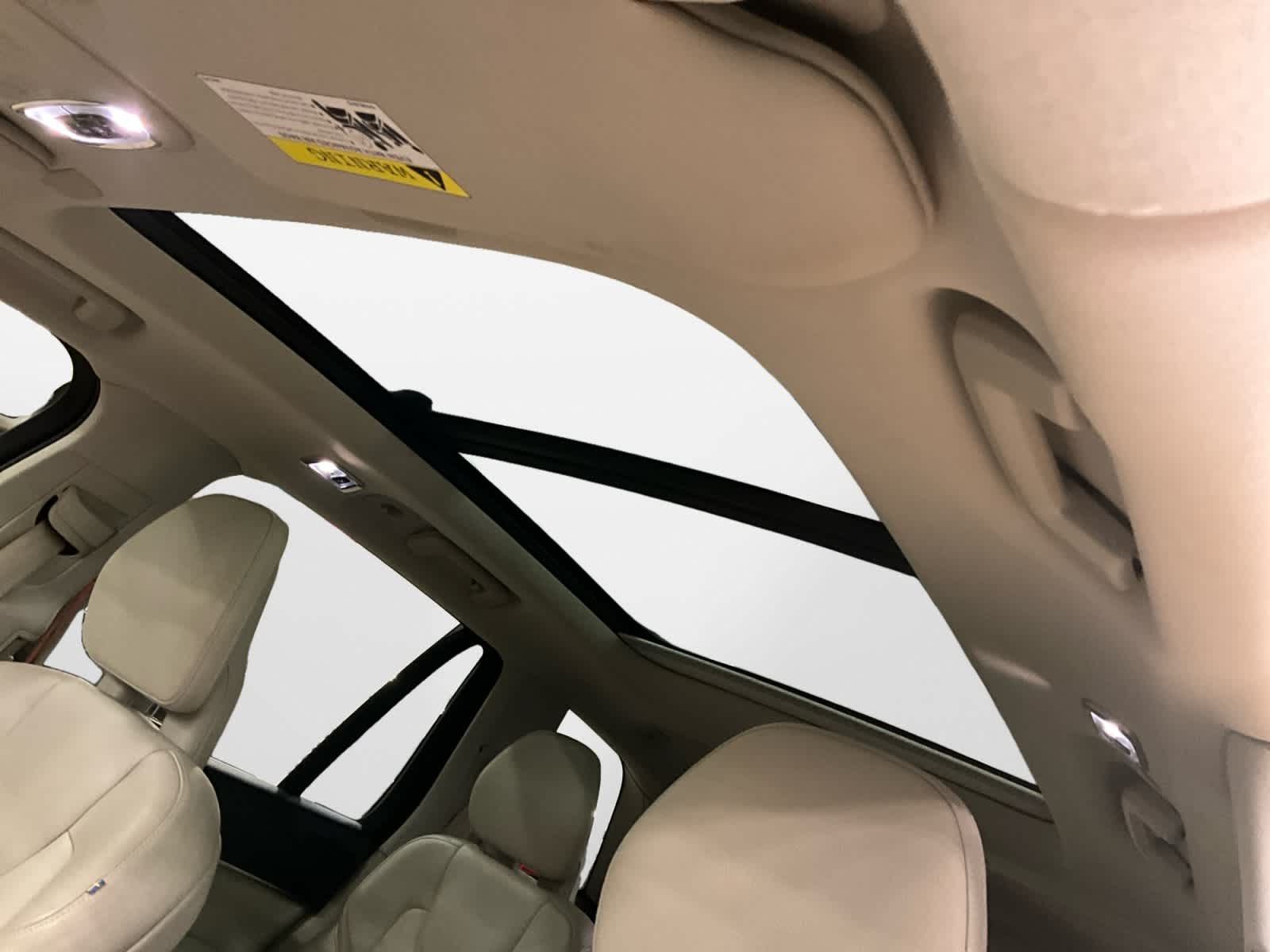 2020 Volvo XC90 Momentum