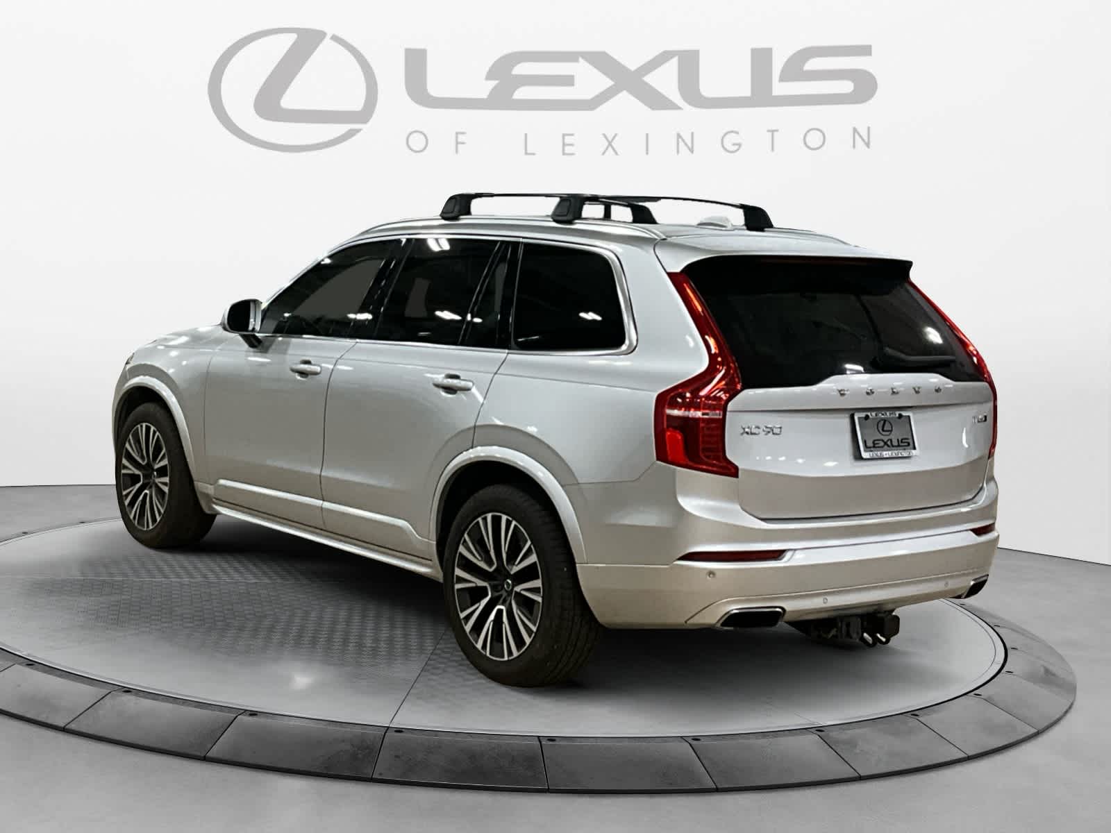 2020 Volvo XC90 Momentum