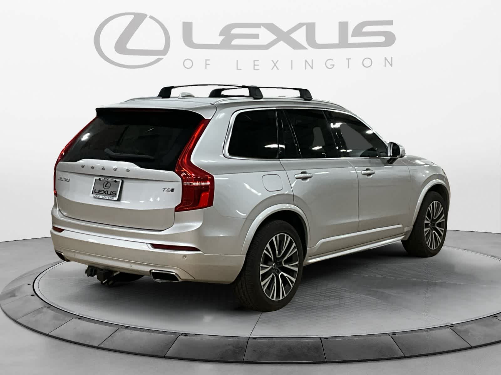 2020 Volvo XC90 Momentum