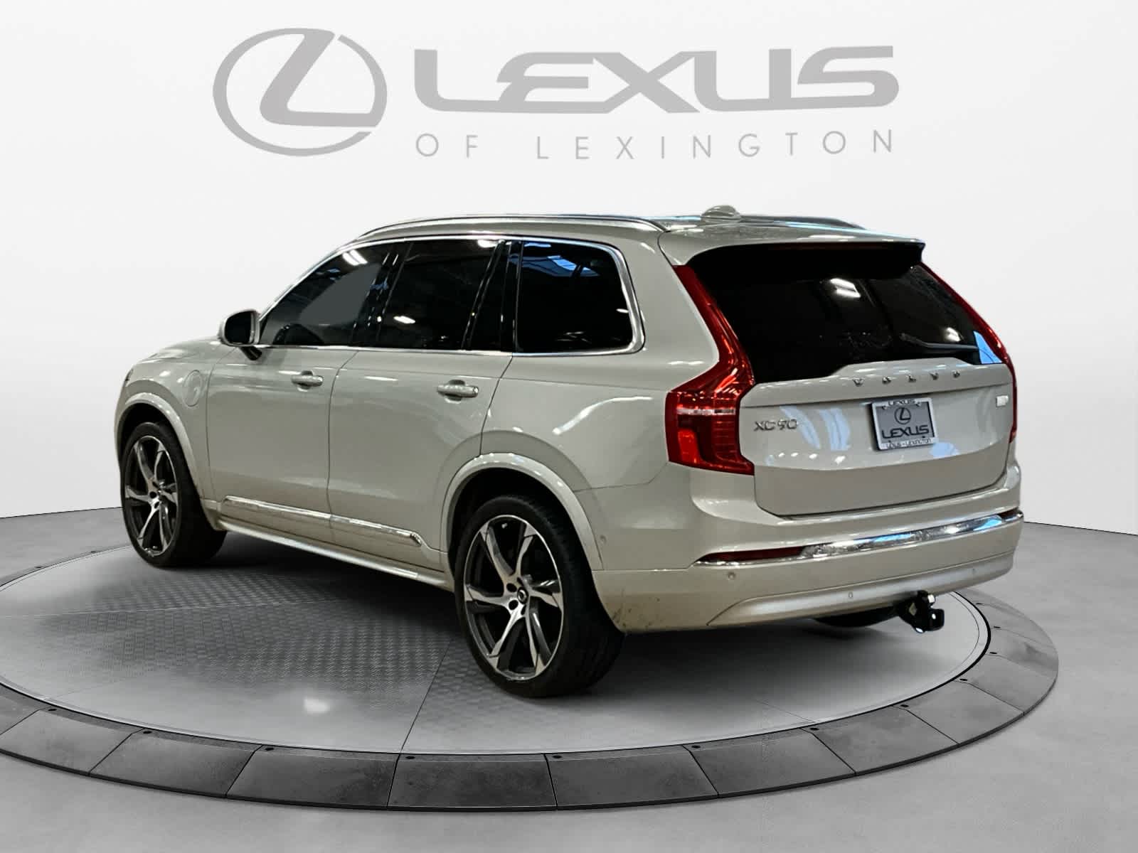 2022 Volvo XC90 Recharge Plug-In Hybrid Inscription