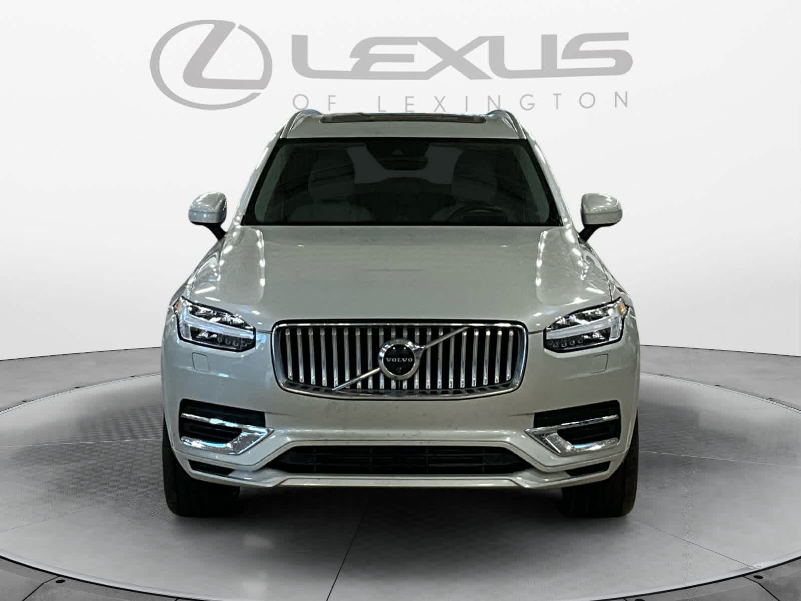 2022 Volvo XC90 Recharge Plug-In Hybrid Inscription