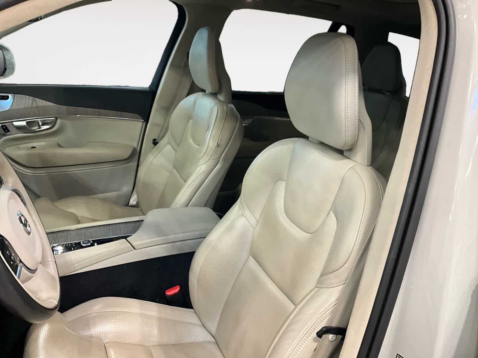 2022 Volvo XC90 Recharge Plug-In Hybrid Inscription