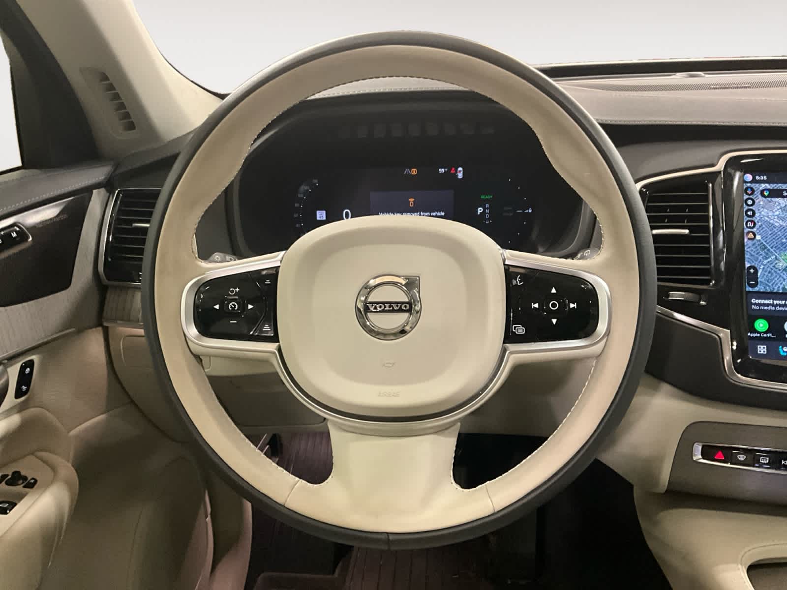 2025 Volvo XC90 Plug-In Hybrid Ultra