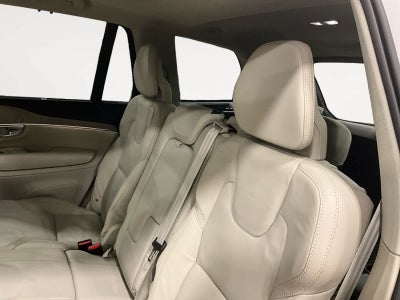 2025 Volvo XC90 Plug-In Hybrid Ultra