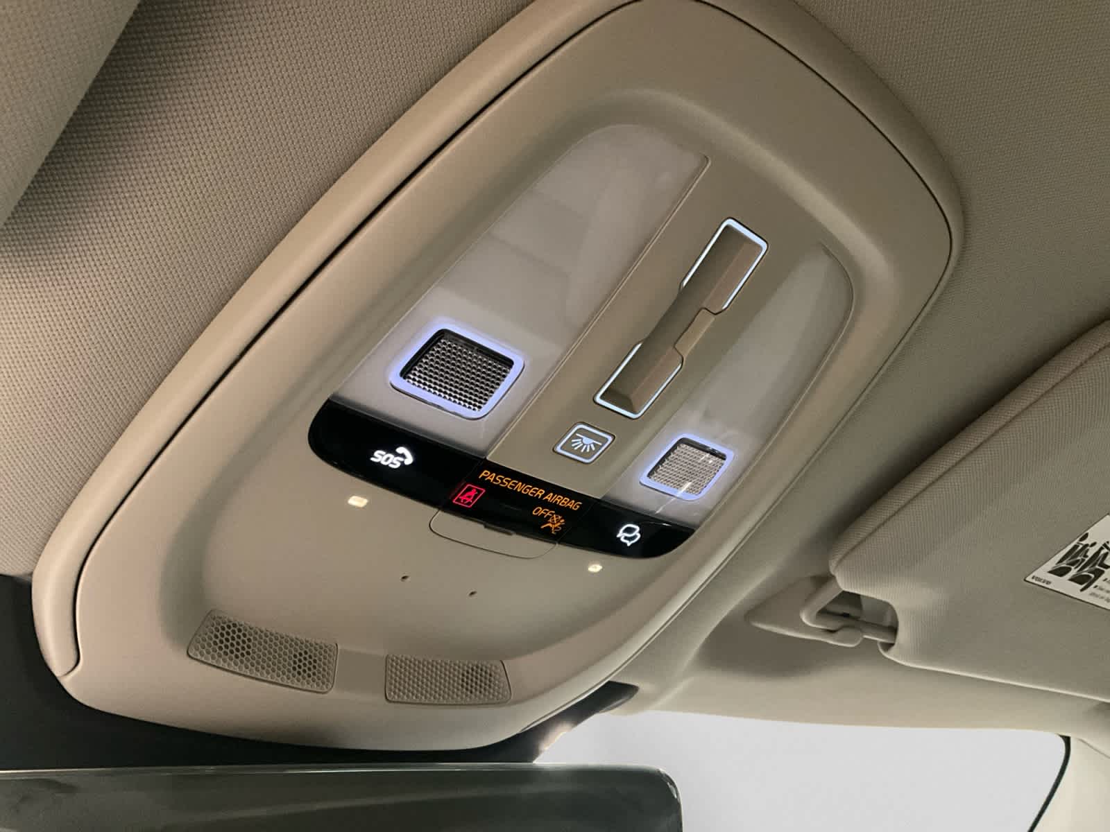 2025 Volvo XC90 Plug-In Hybrid Ultra