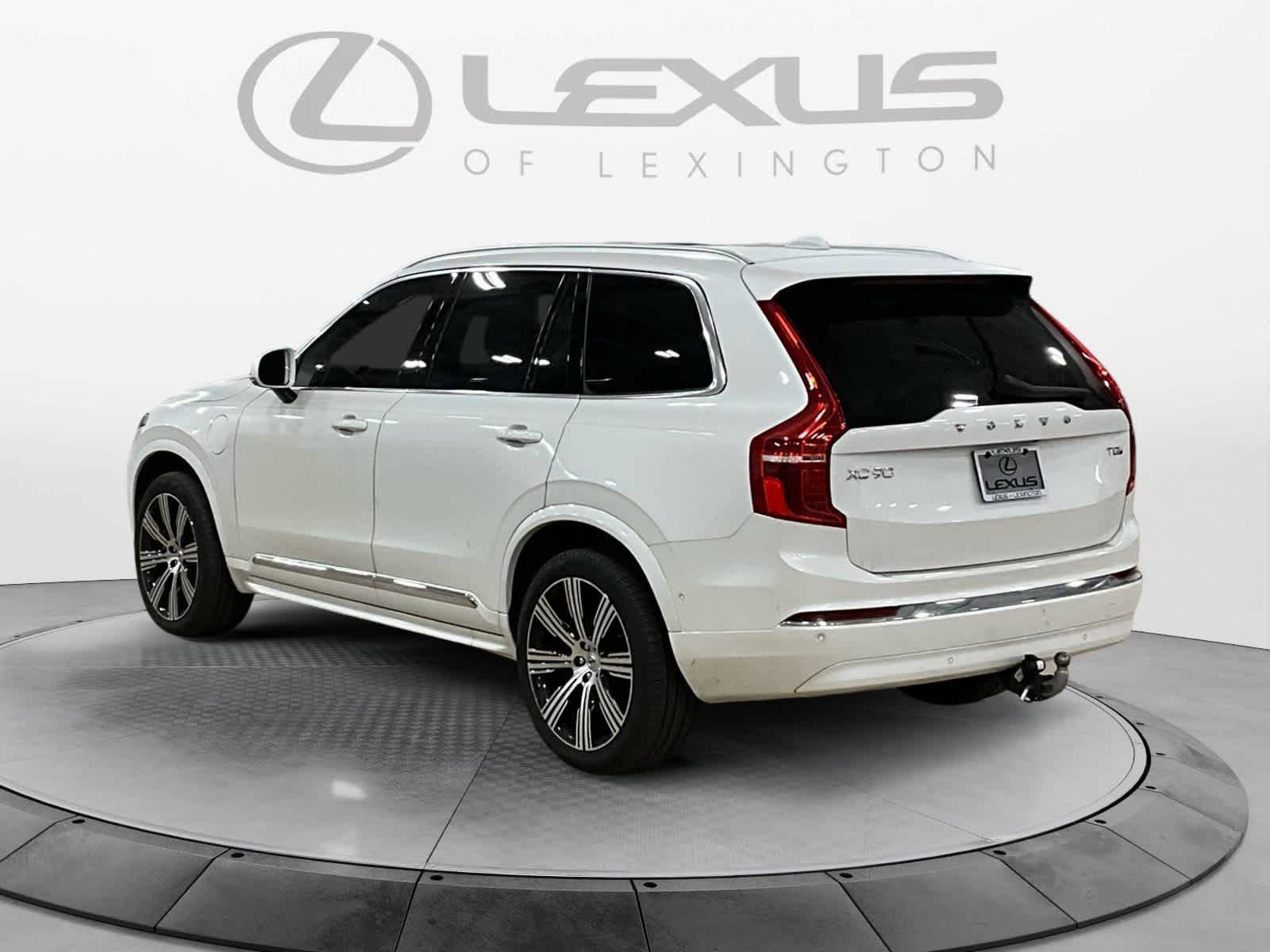 2025 Volvo XC90 Plug-In Hybrid Ultra