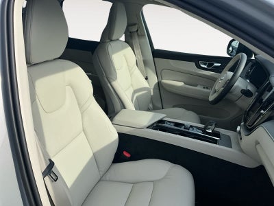 2025 Volvo XC60 Plus