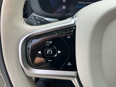 2025 Volvo XC60 Plus