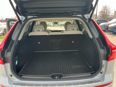 2025 Volvo XC60 Plus