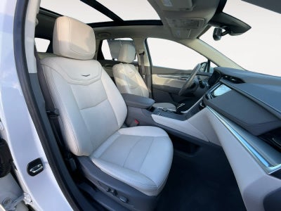 2022 Cadillac XT5 FWD Premium Luxury