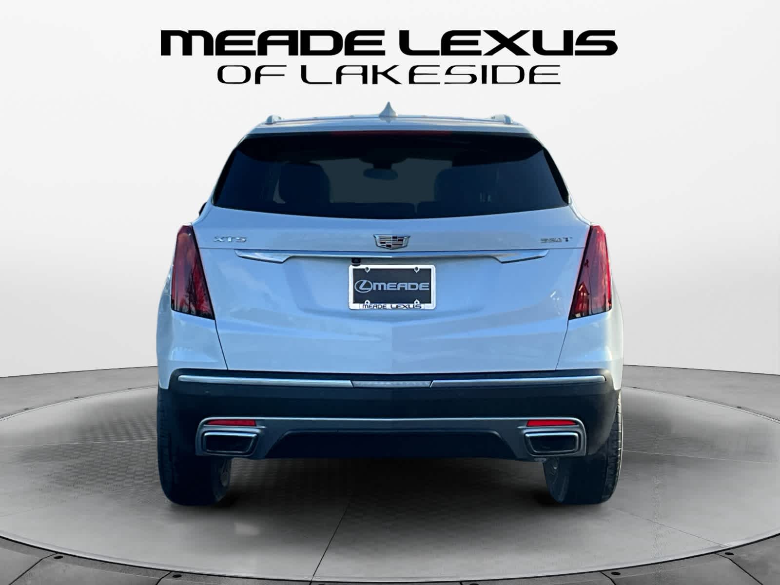 2022 Cadillac XT5 FWD Premium Luxury