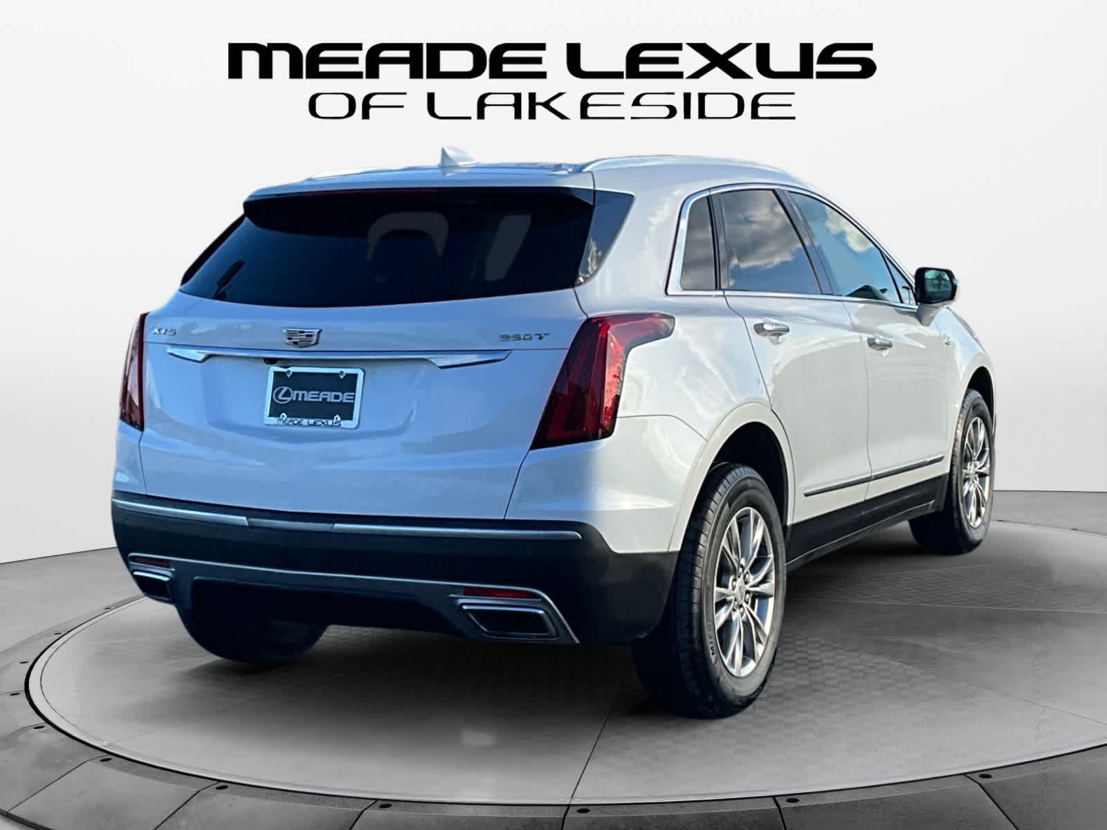 2022 Cadillac XT5 FWD Premium Luxury