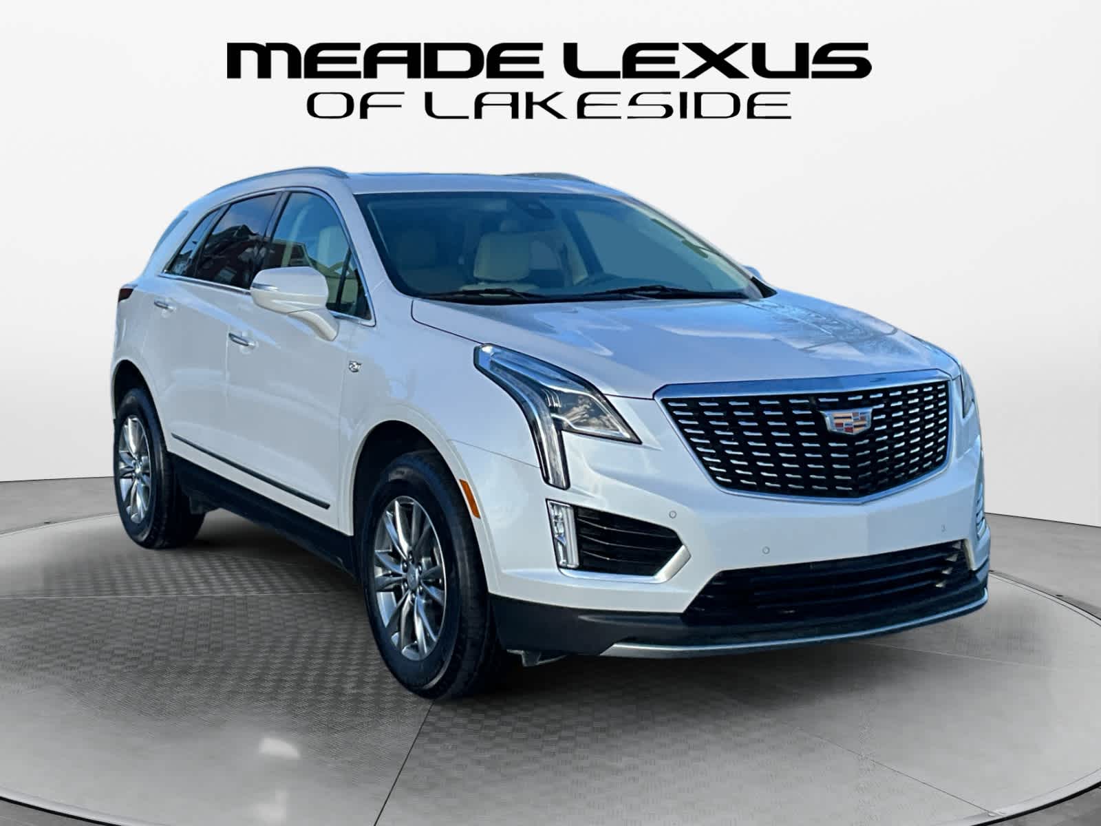 2022 Cadillac XT5 FWD Premium Luxury