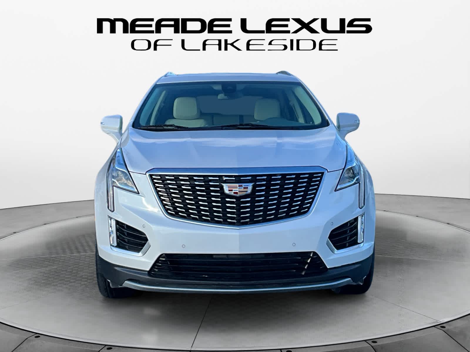 2022 Cadillac XT5 FWD Premium Luxury